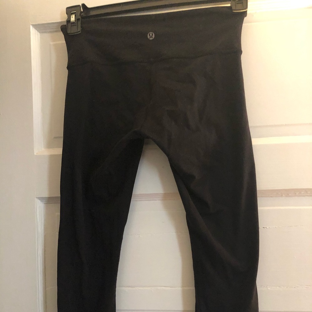 Mid rise lulu lemon leggings
